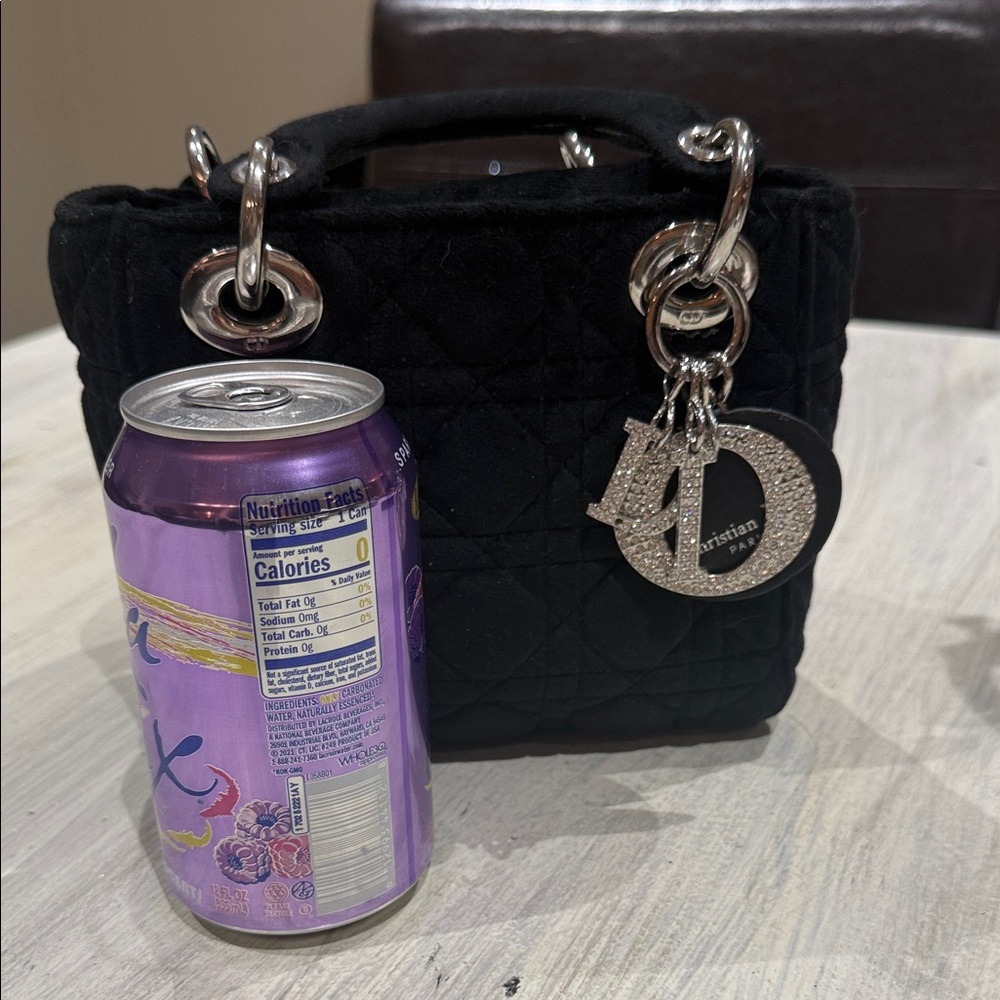 Source Unknown Black Quilted Mini Bag - image 9